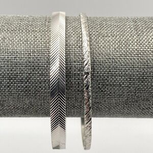 Unsigned Silver Tone Bangle Bracelets Vintage Herringbone Etched Silver OS